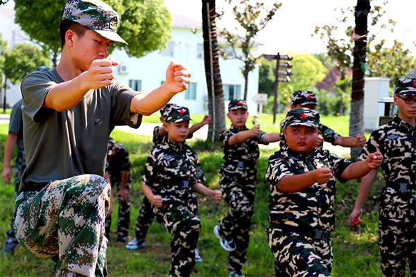 濟南黃埔兒童特種兵夏令營