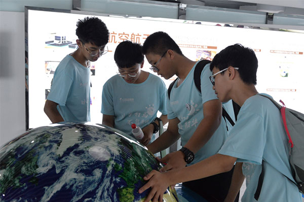 大學夏令營7天一般收費多少