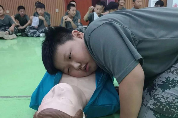 北京眾拓少年軍事夏令營