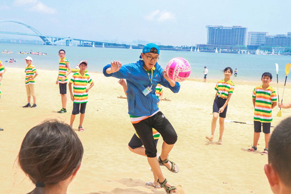 學生去青島夏令營七日游應該多少錢