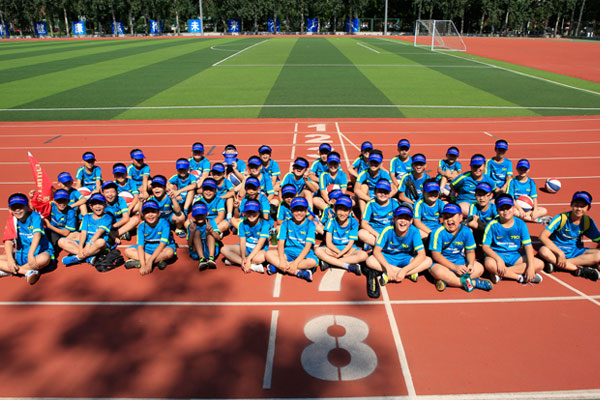 青島足球夏令營多少錢