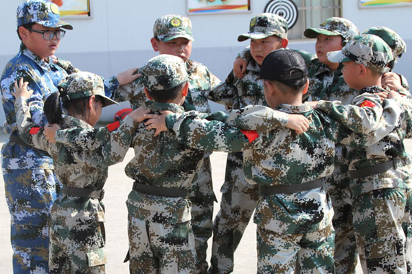 上海兒童軍訓夏令營