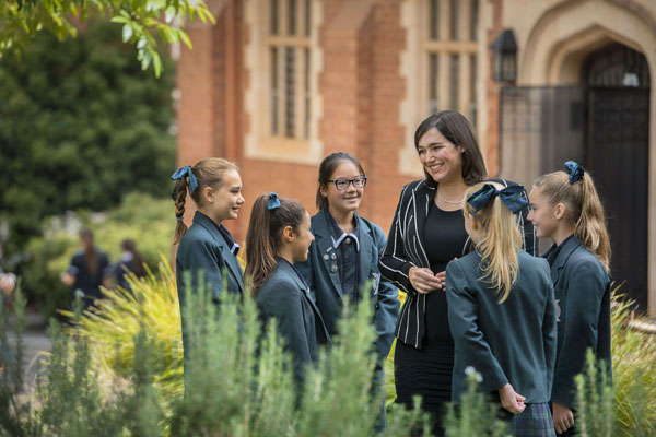 英國游學夏令營2周費用,英國游學夏令營3周費用