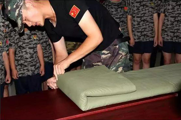 北京雛鷹軍事夏令營