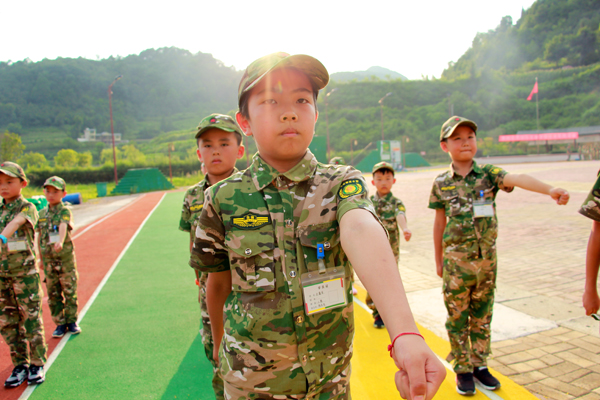 渭南軍事夏令營