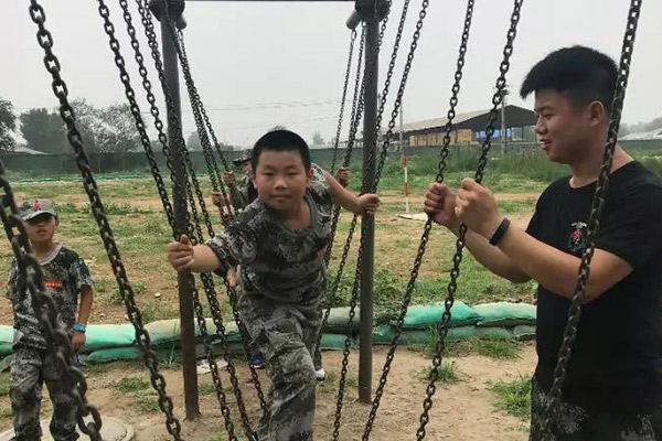 小學生軍訓夏令營