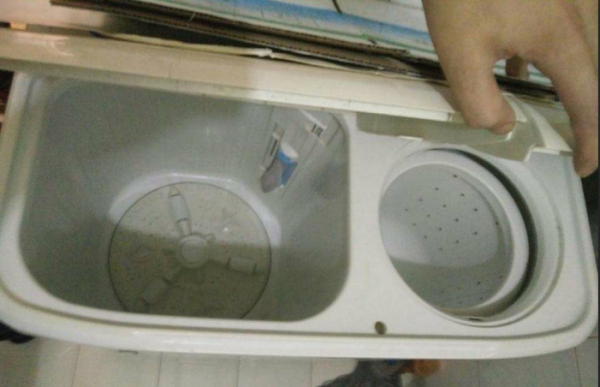 滾筒洗衣機(jī)的常見故障維修