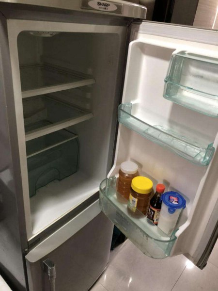 冰箱后面發熱怎么回事