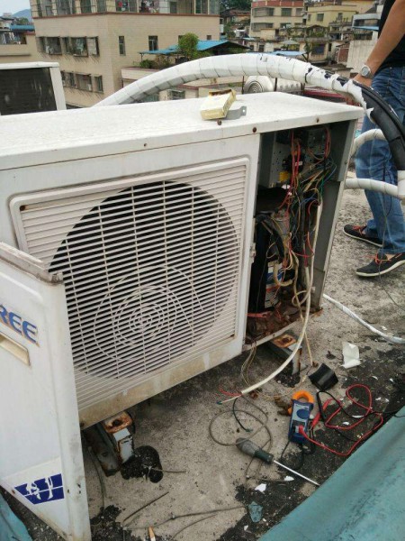 三菱空調顯示E7什么意思